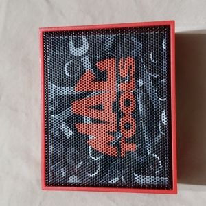 Bluetooth speaker 3x2x1 in Mag Tools